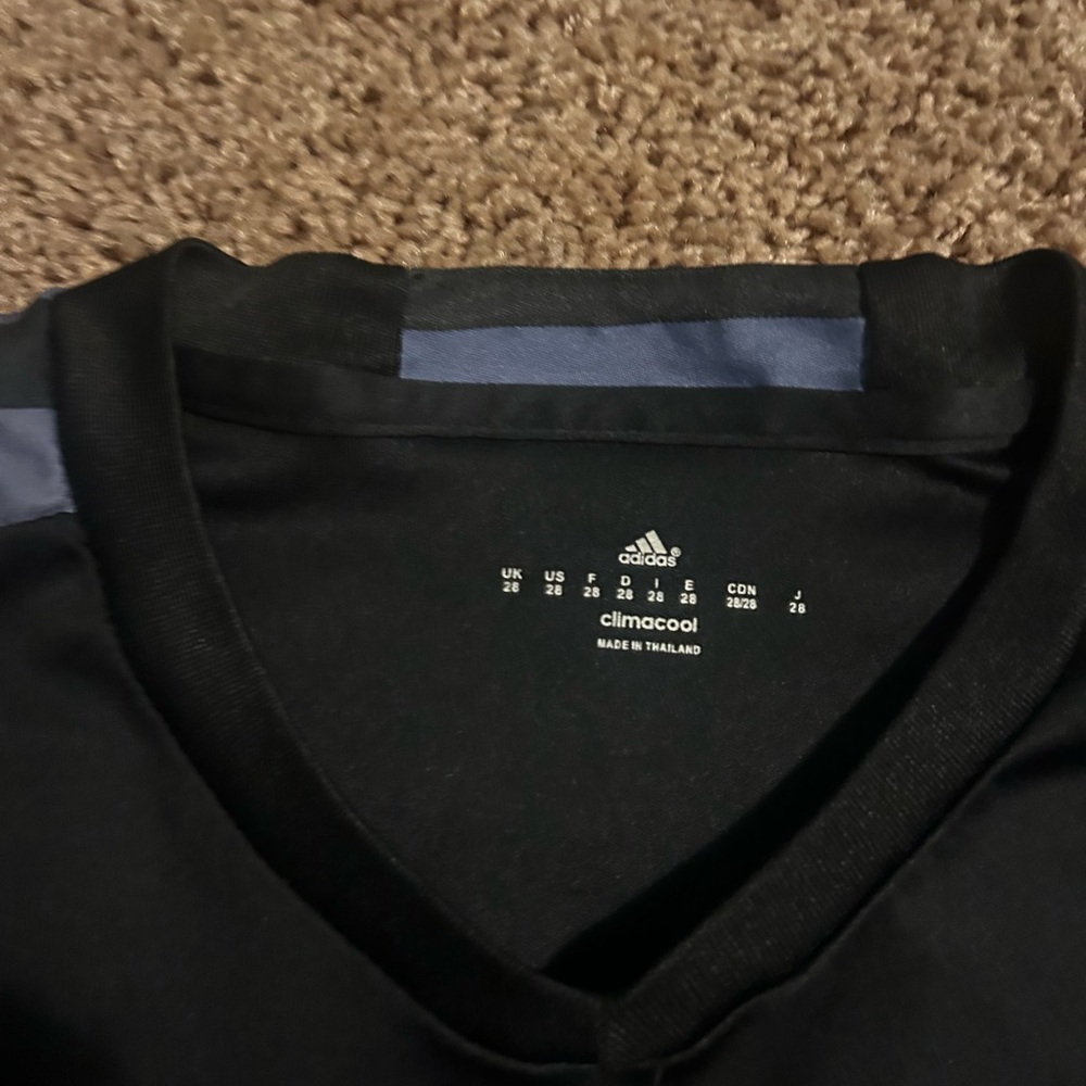 Real Madrid Ronaldo Kids Black Soccer Jersey - Picture 2 of 4